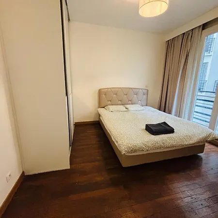 Appartement 2-bedrooms Near Parc Des Princes Parijs